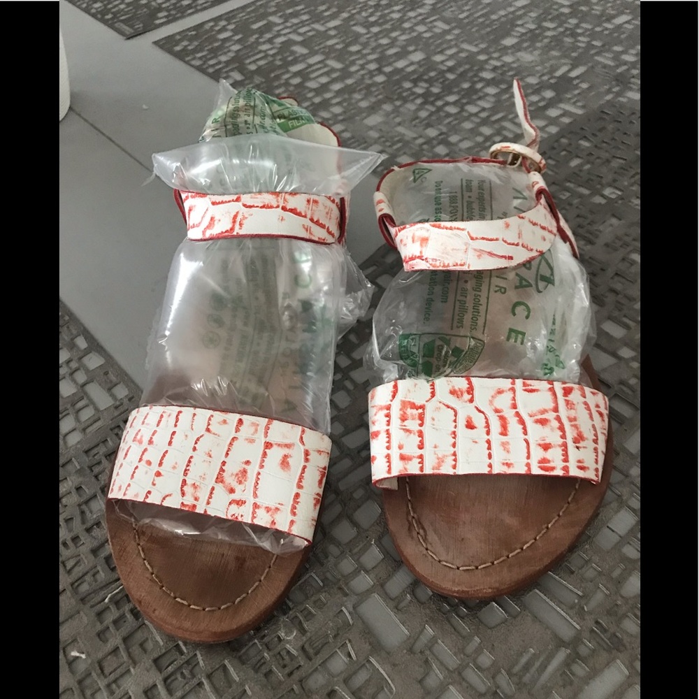 Alice + Olivia Bella Sandals Super Cute